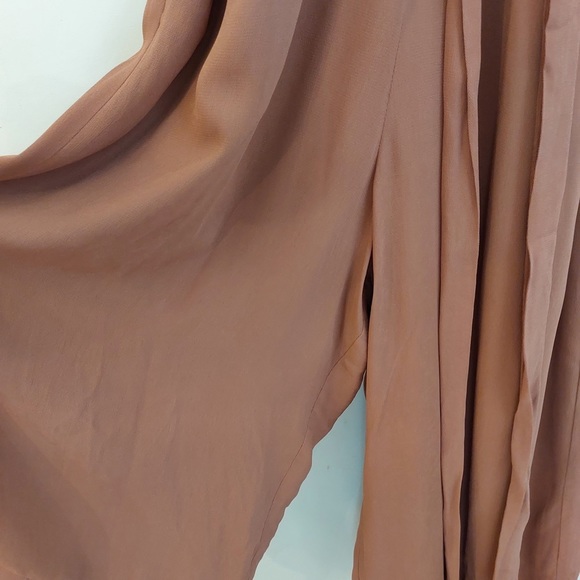 Babaton Maximillian Jumpsuit Belted, wide-leg jumpsuit - Picture 8 of 9